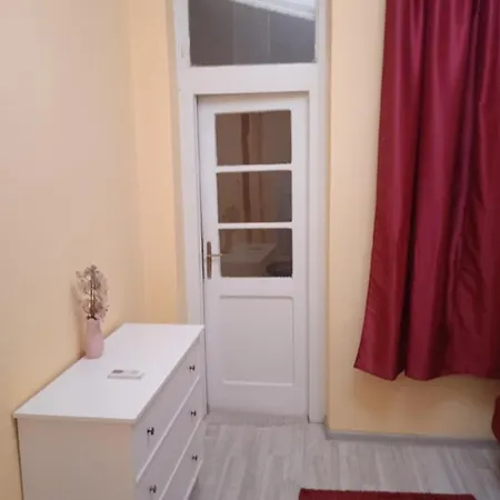 Bajloni Lux Апартаменты Белград